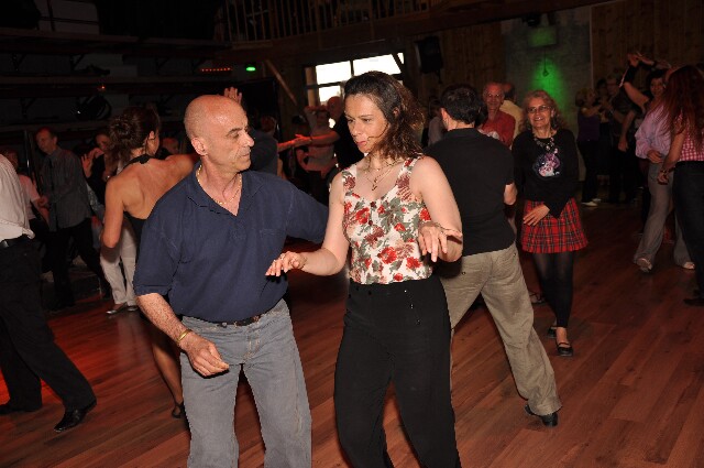 min 2009 05 03 station danse 088